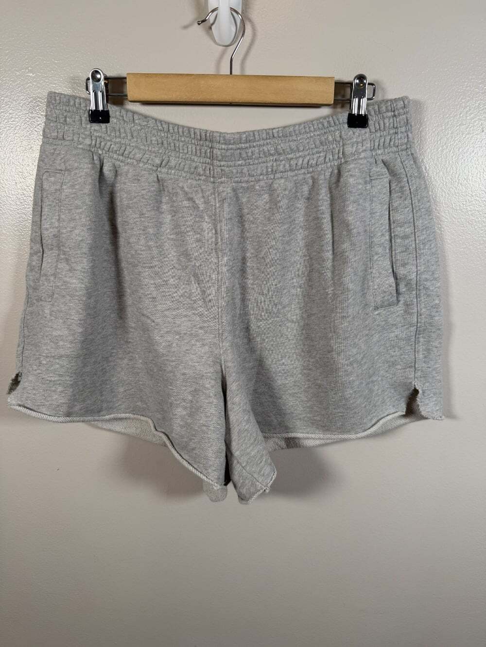 Aerie Boyfriend Sweat Shorts Size Large Gray Oversized Lounge Comfy Travel